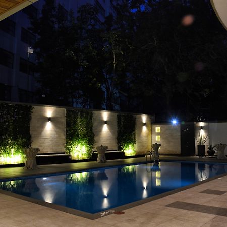 เดอะ เซห์เนเรีย ปอร์ติโค่ Hotel ไนโรบี ภายนอก รูปภาพ