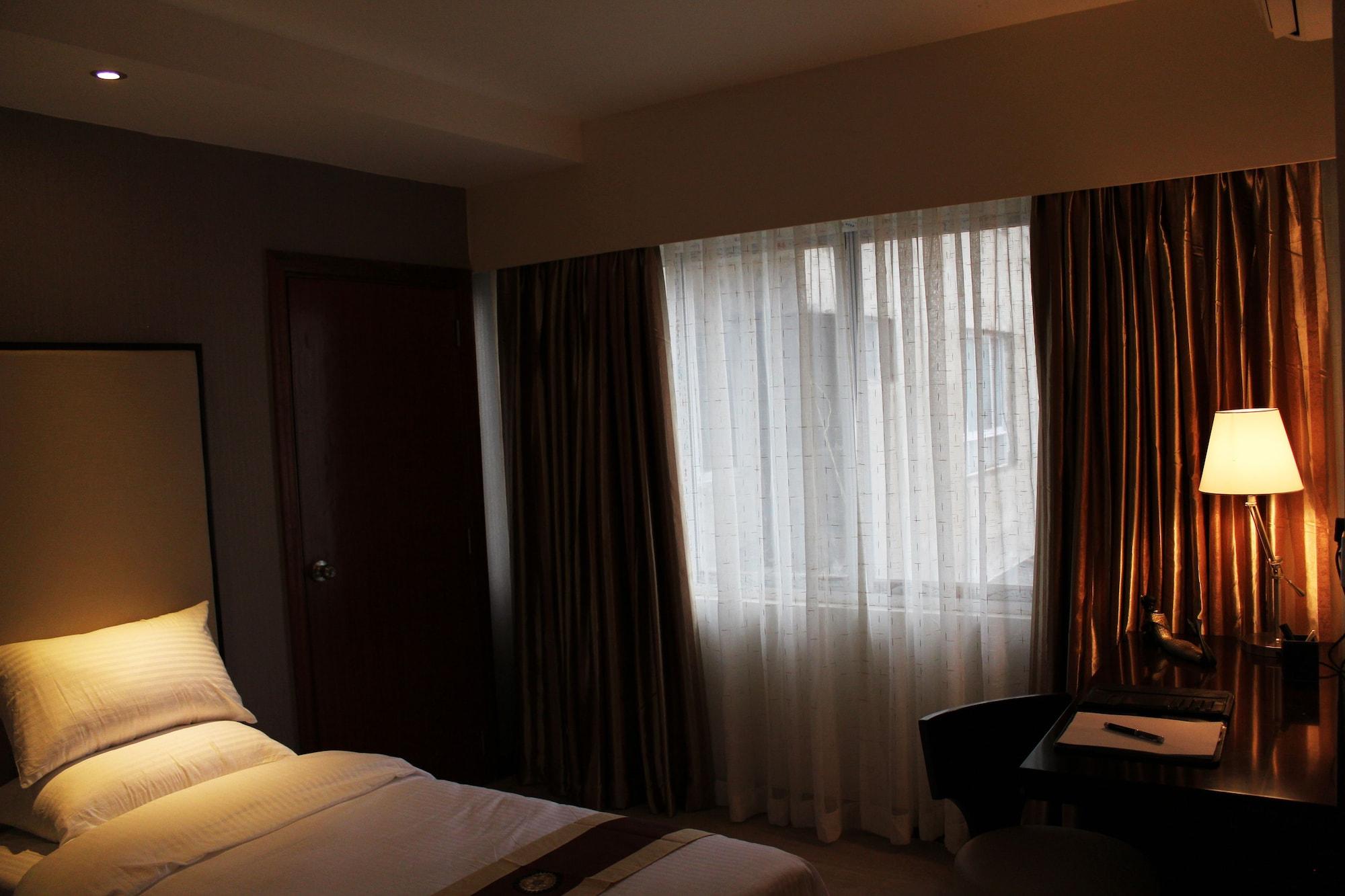 เดอะ เซห์เนเรีย ปอร์ติโค่ Hotel ไนโรบี ภายนอก รูปภาพ
