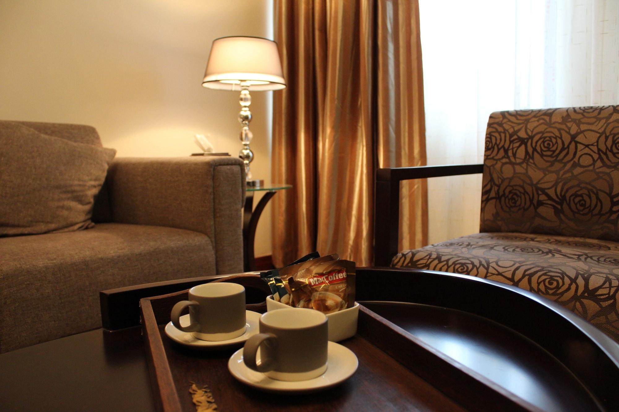 เดอะ เซห์เนเรีย ปอร์ติโค่ Hotel ไนโรบี ภายนอก รูปภาพ