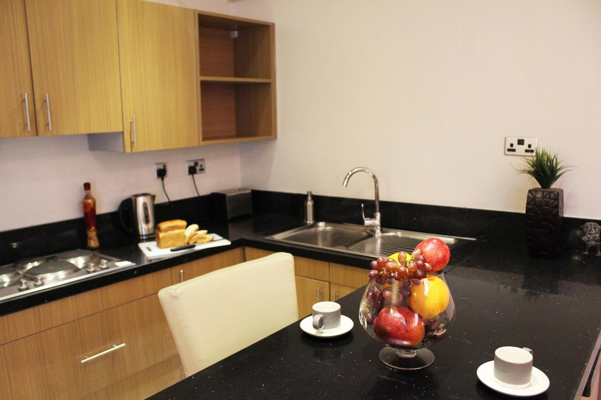 เดอะ เซห์เนเรีย ปอร์ติโค่ Hotel ไนโรบี ภายนอก รูปภาพ