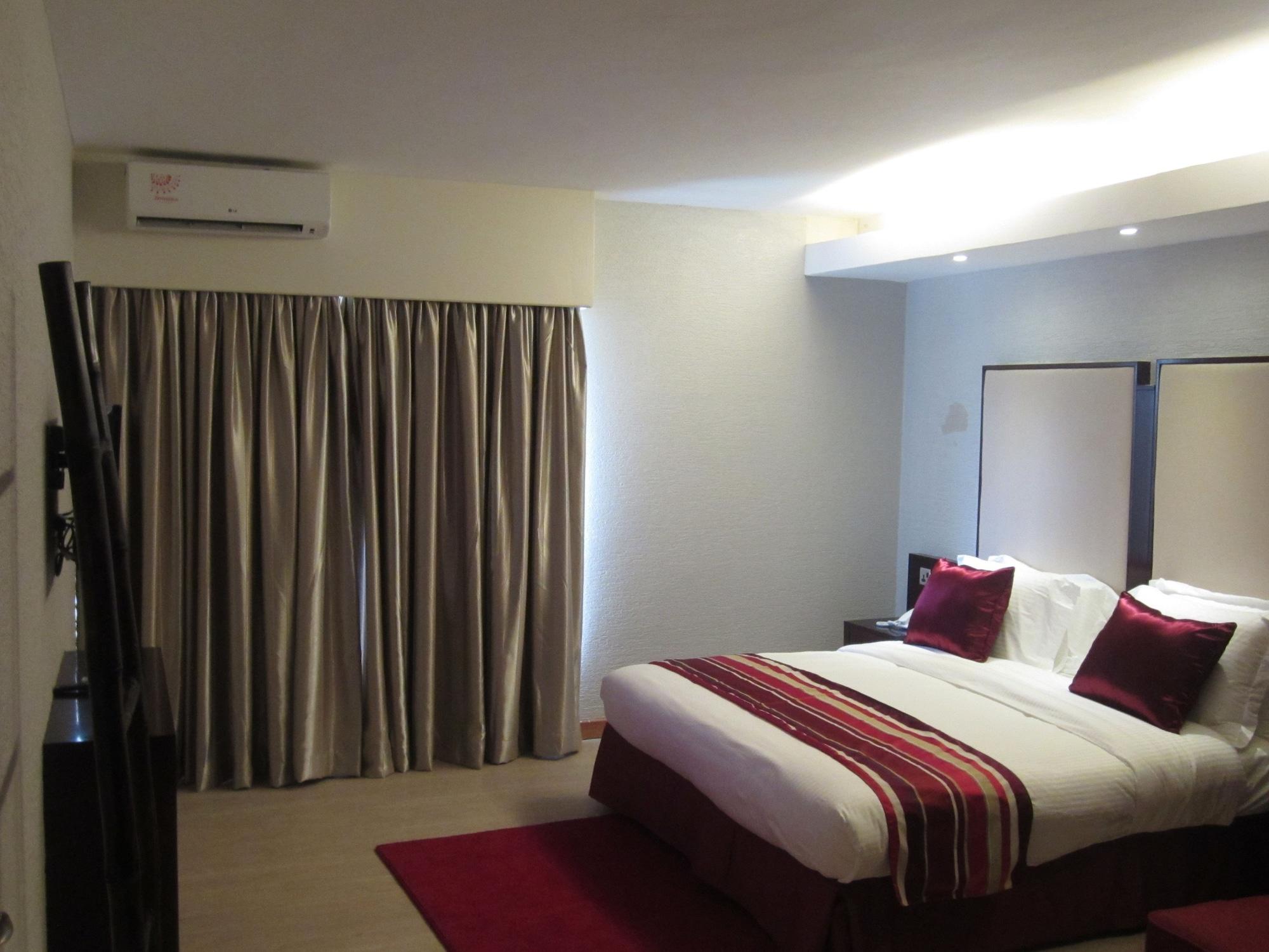 เดอะ เซห์เนเรีย ปอร์ติโค่ Hotel ไนโรบี ภายนอก รูปภาพ