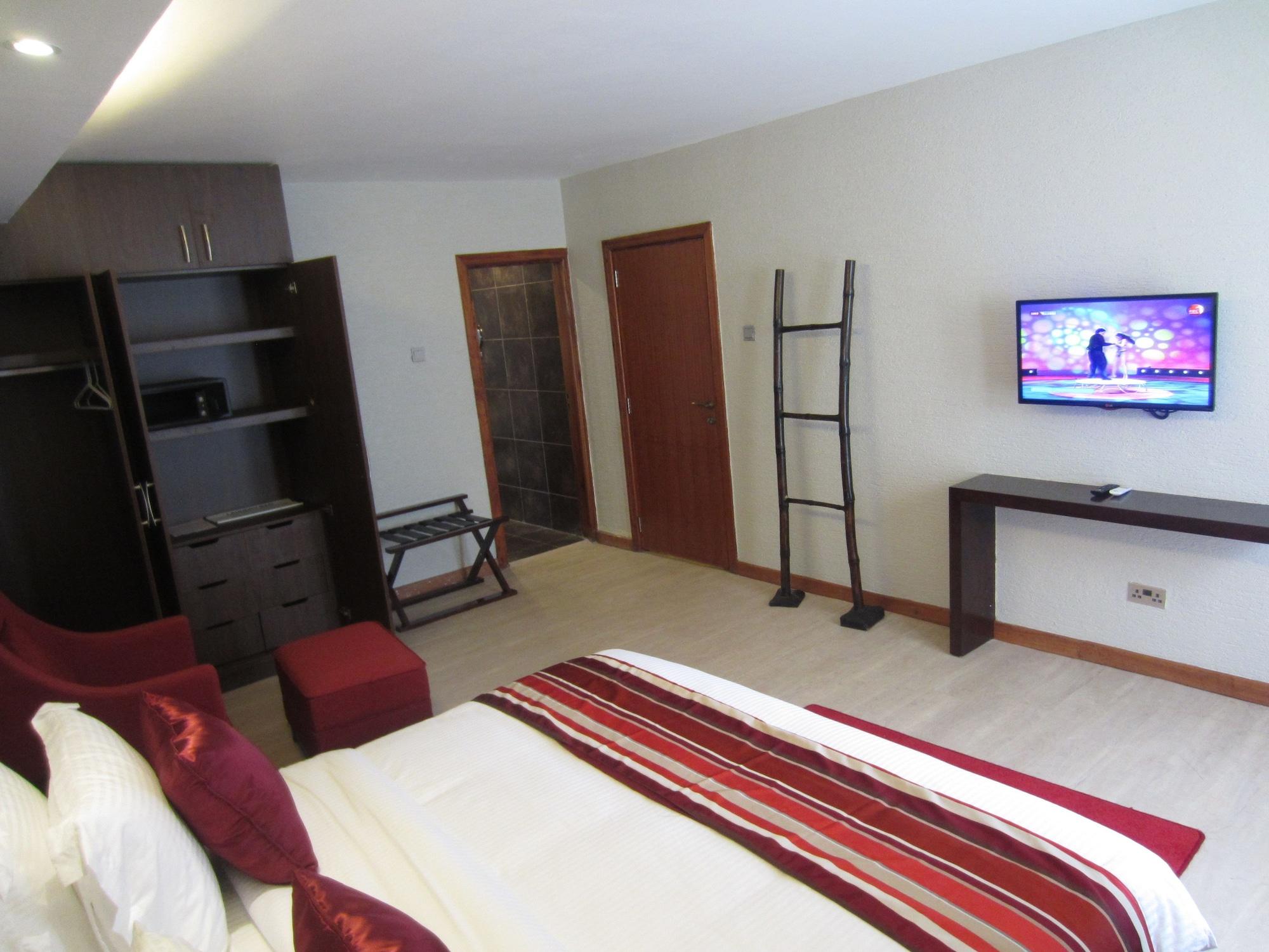 เดอะ เซห์เนเรีย ปอร์ติโค่ Hotel ไนโรบี ภายนอก รูปภาพ