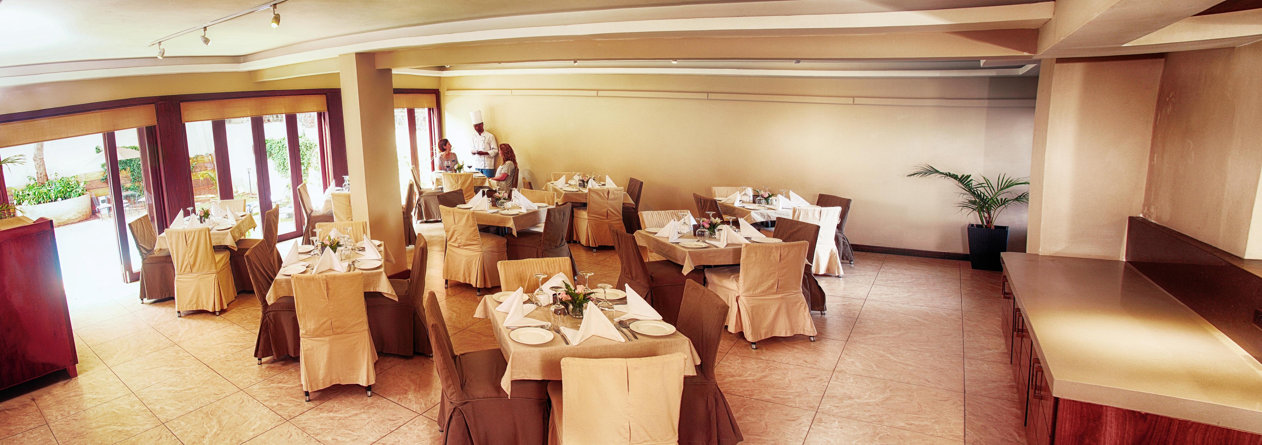 เดอะ เซห์เนเรีย ปอร์ติโค่ Hotel ไนโรบี ภายนอก รูปภาพ